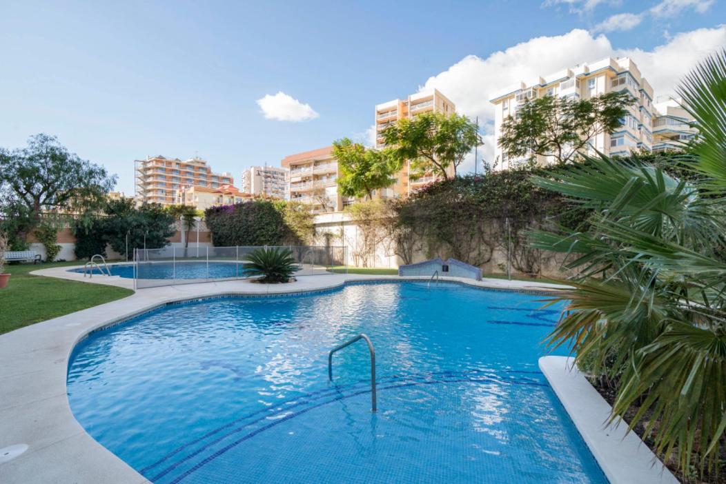 Family Aguamarina Front The Sea Free Parking Apartment Fuengirola Exterior photo